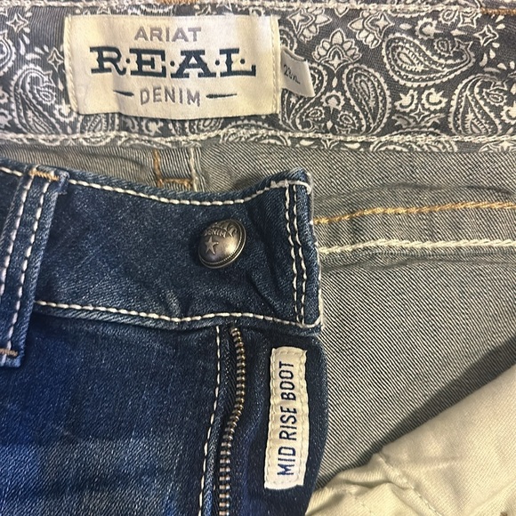 Ariat REAL 28XL Mid Rise boot￼
color:rainstorm 
Pocket pattern: whipstitch - Picture 5 of 6